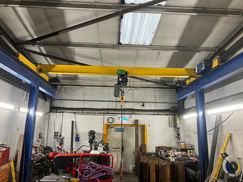 Monorail runway system