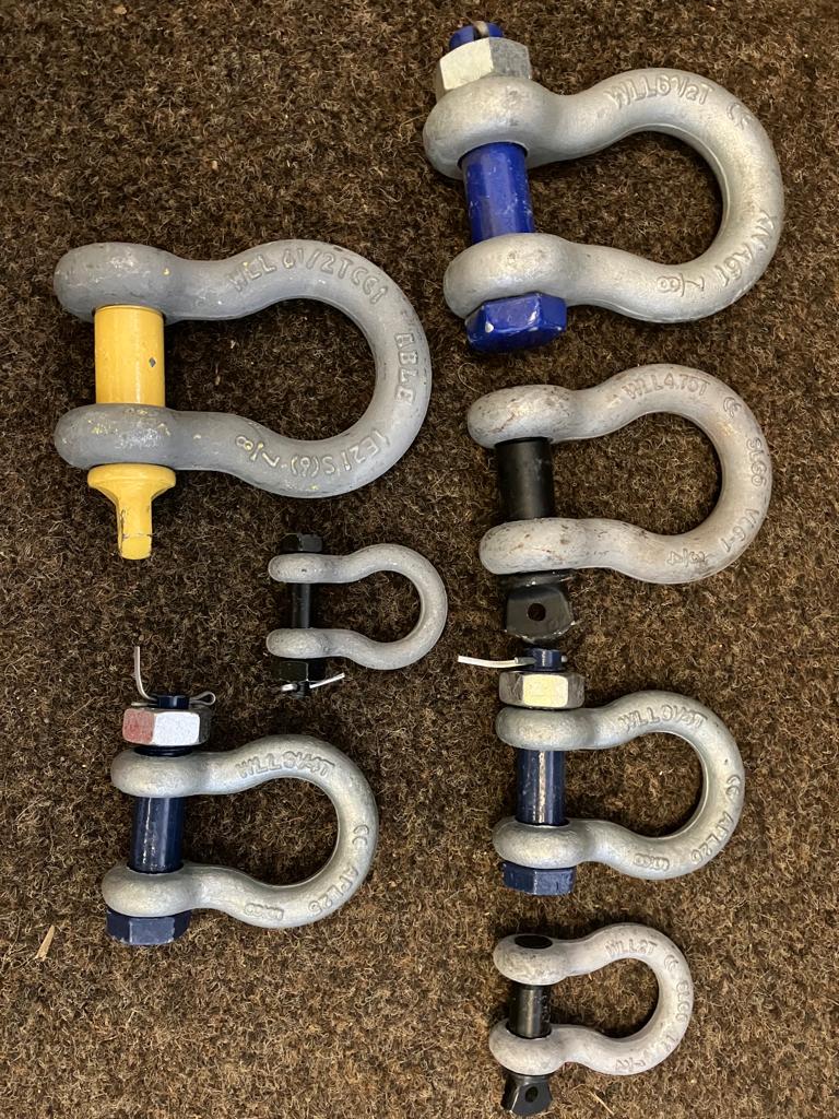 Shackles 1